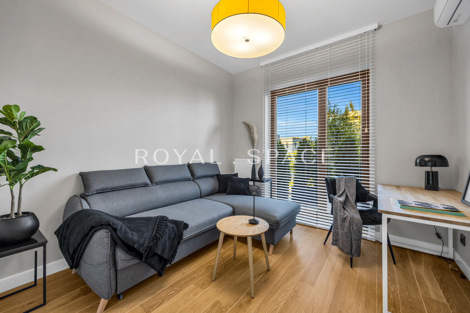 Преміум апартамент у Зеленому Мокотові