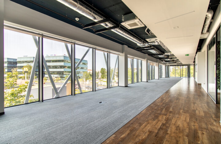 Office in High Standard | Rondo Matecznego