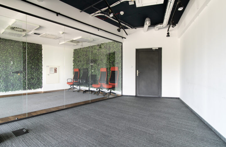 Office in High Standard | Rondo Matecznego