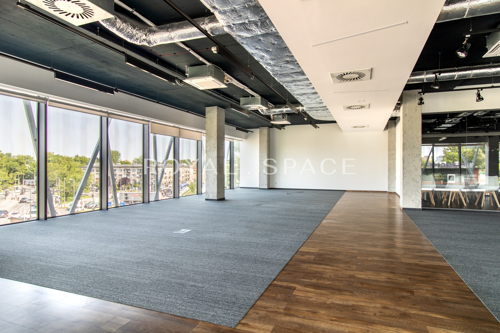 Office in High Standard | Rondo Matecznego