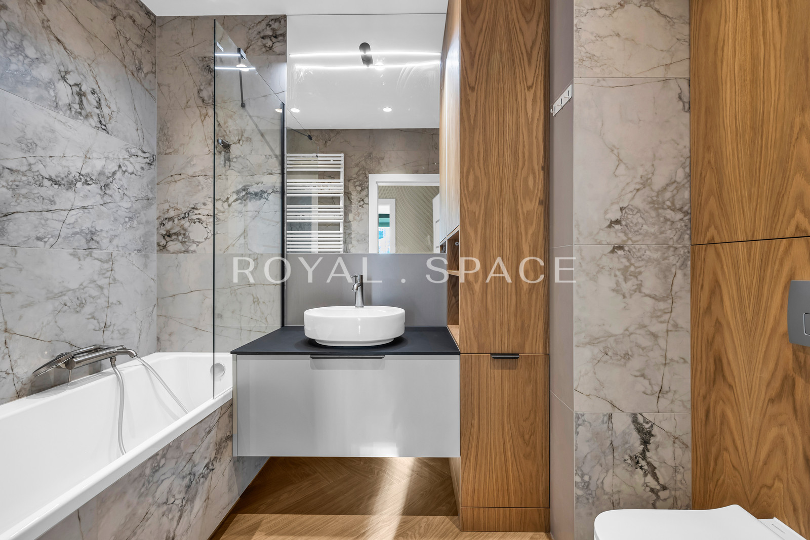 Narożny apartament z loggią na 11. piętrze