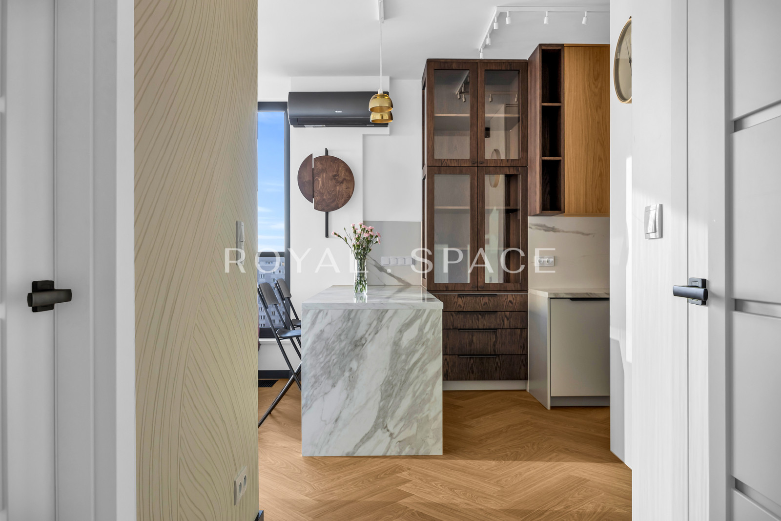 Narożny apartament z loggią na 11. piętrze