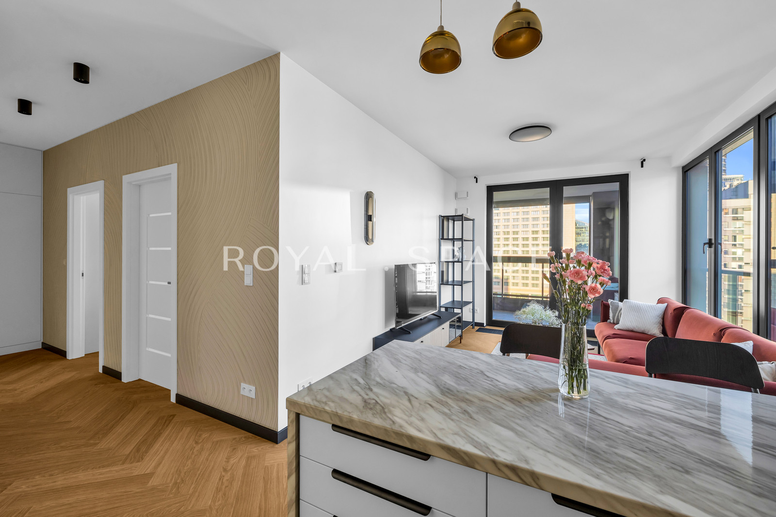 Narożny apartament z loggią na 11. piętrze