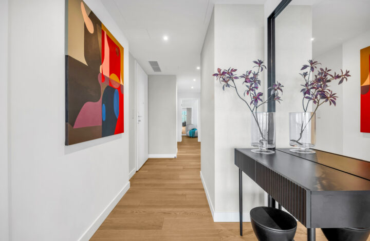 Апартаменти з зимовим садом на 20-му поверсі!