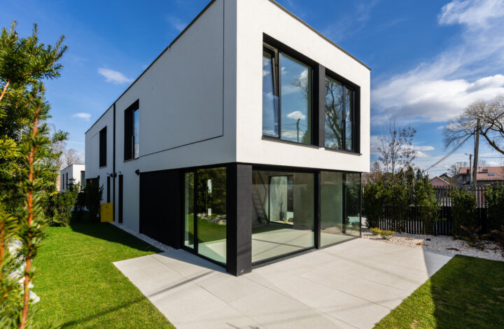 The last available house in a beautiful investment