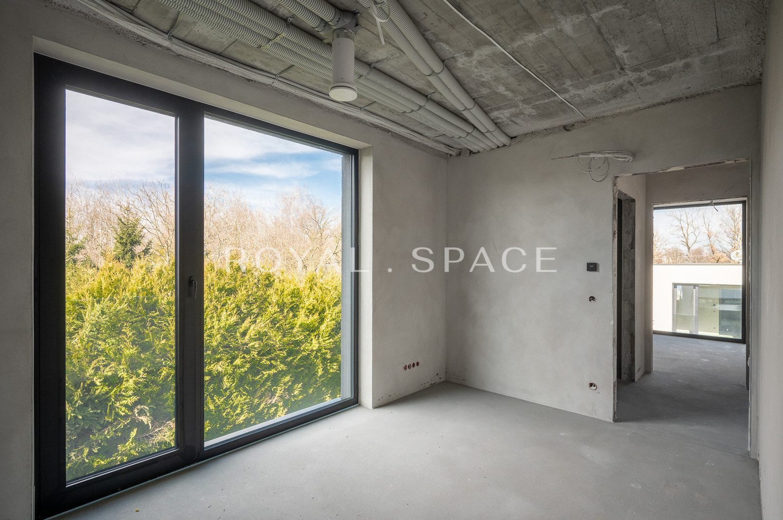 The last available house in a beautiful investment