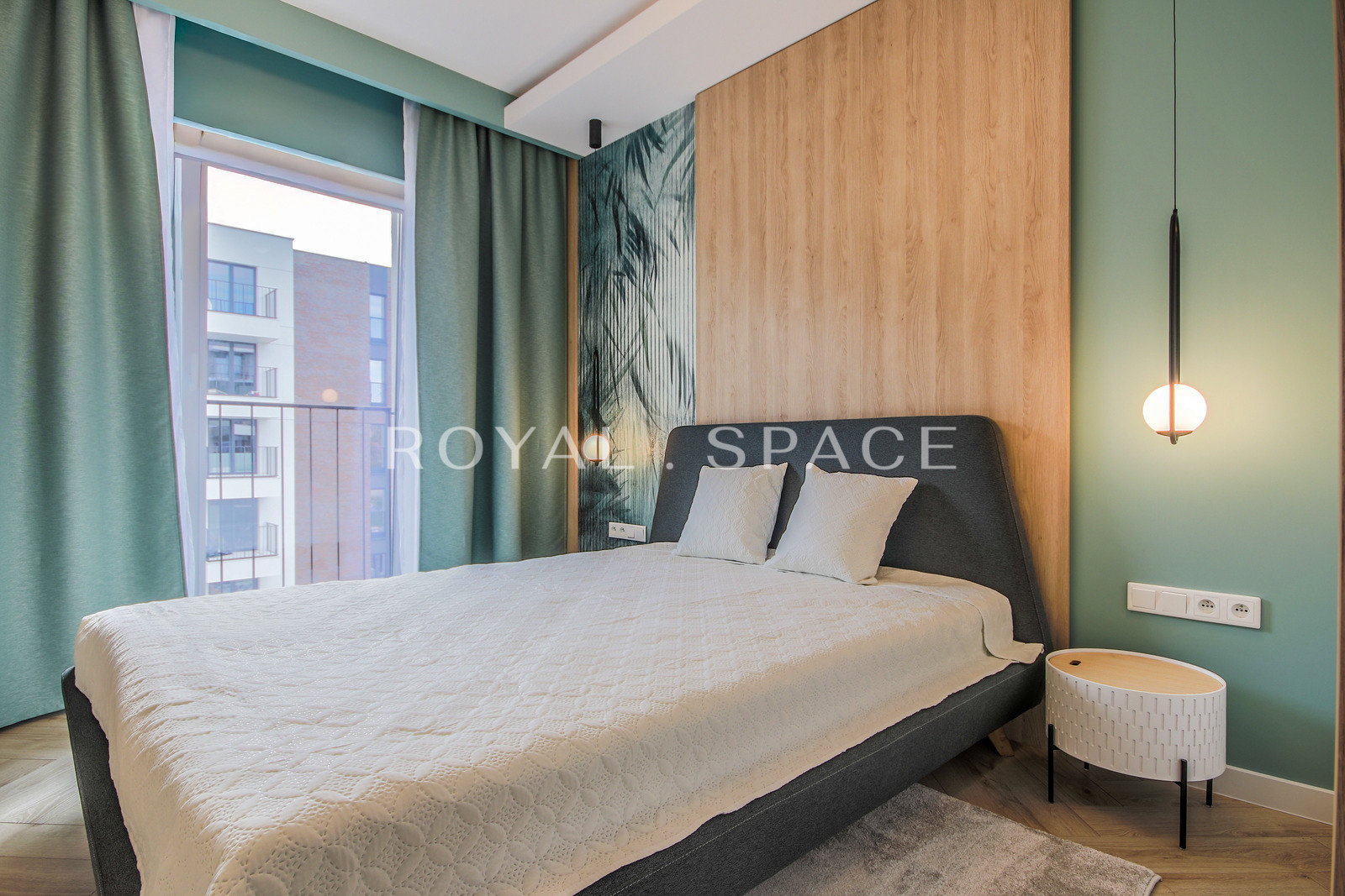 Сучасна квартира з балконом | Steam Park