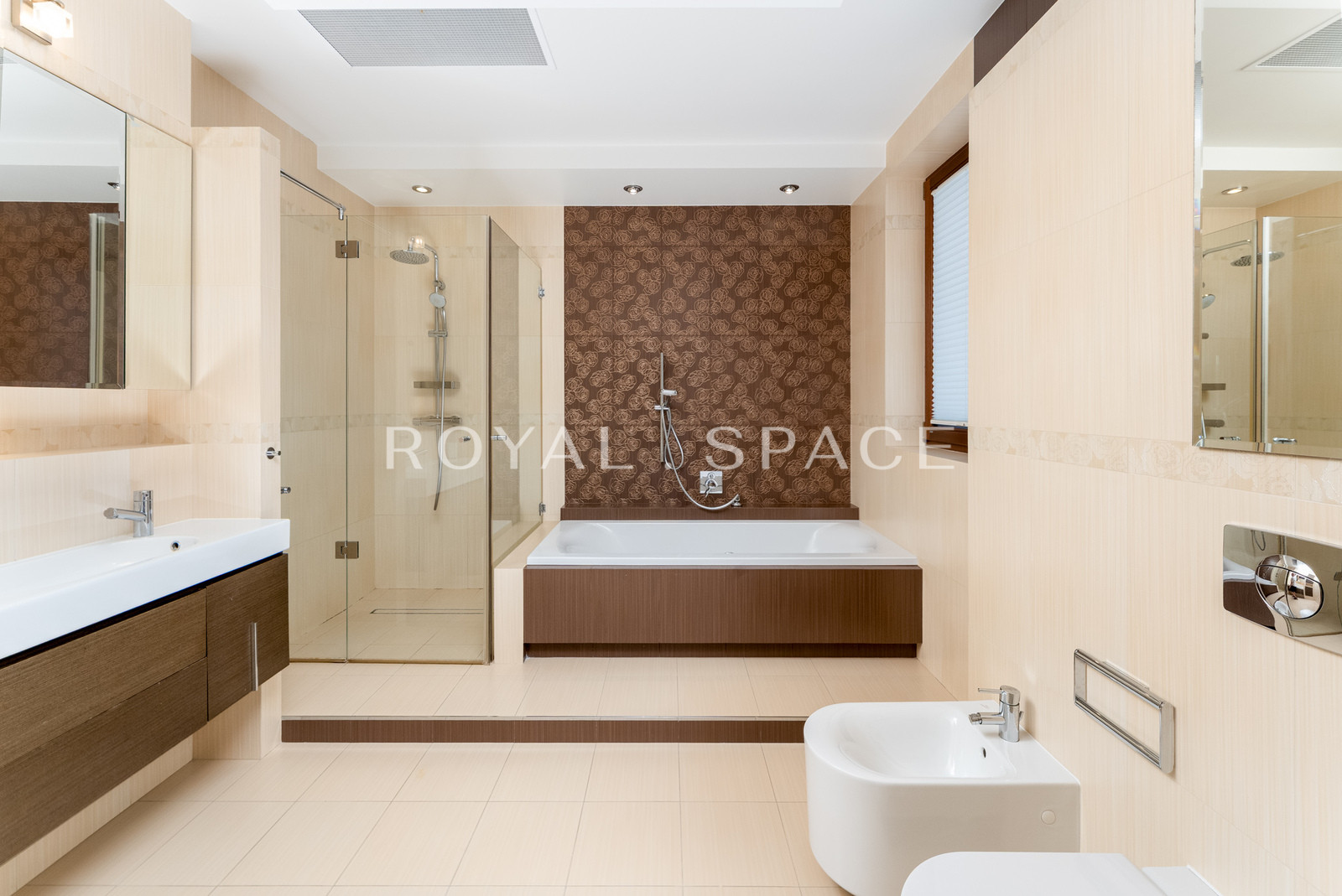 Пентхаус з терасою в Старому Місті!