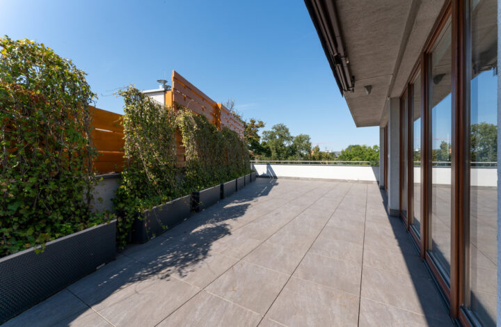 Пентхаус з терасою в Старому Місті!