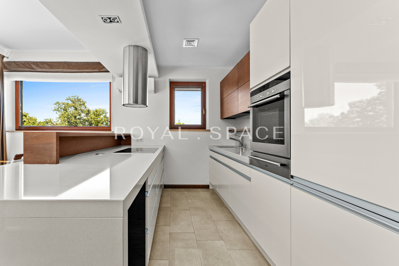 Пентхаус з терасою в Старому Місті!