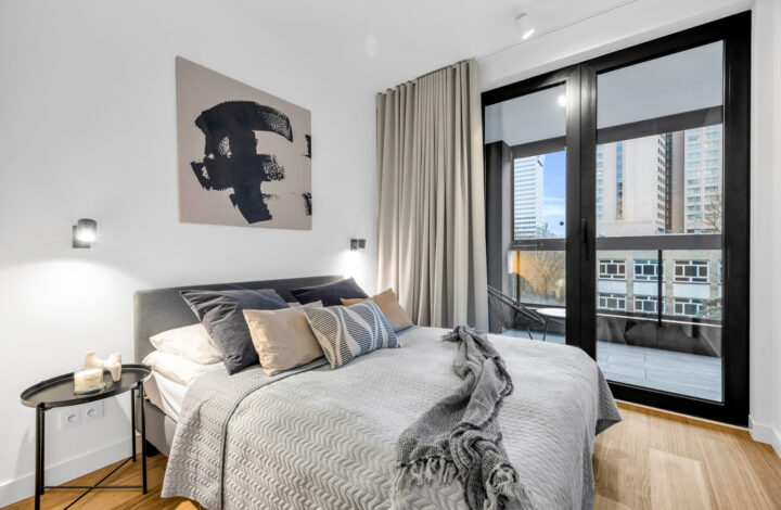 Modern 4-room apartment | Grzybowska 37