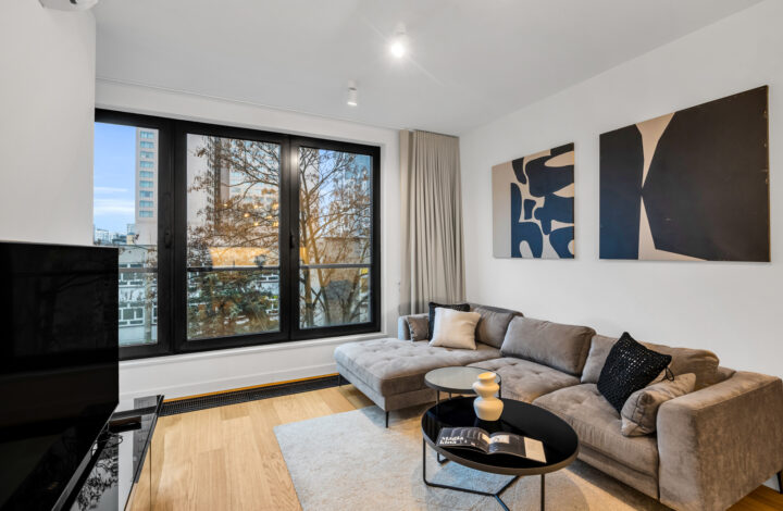 Modern 4-room apartment | Grzybowska 37