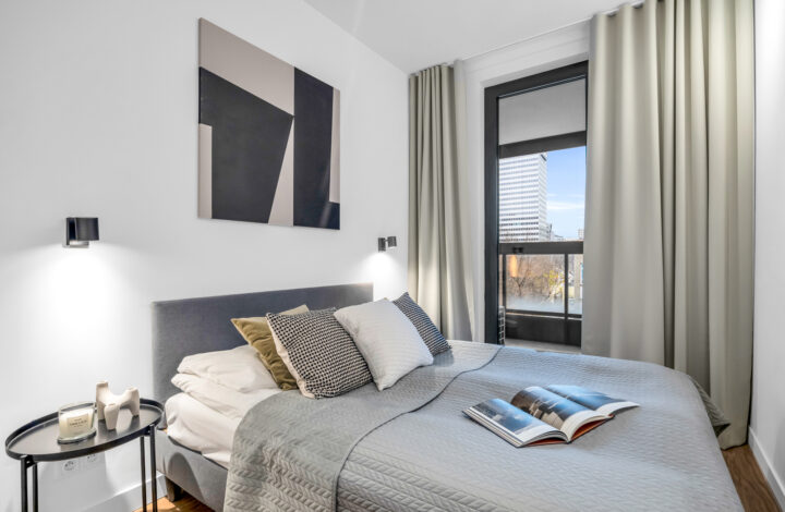 Modern 4-room apartment | Grzybowska 37