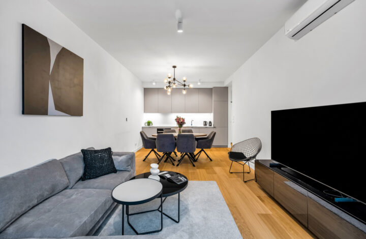 Modern 4-room apartment | Grzybowska 37