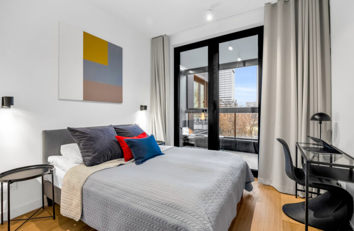 Modern 4-room apartment | Grzybowska 37