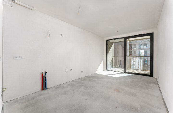 Jasny apartament z Garderobą | Młyny Mogilska