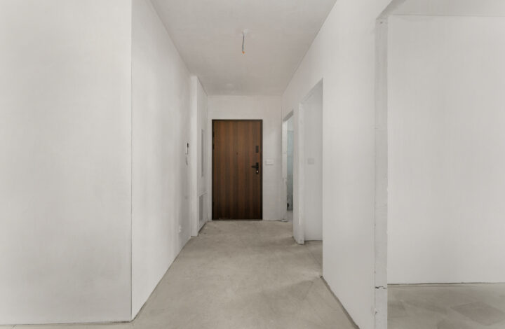 Jasny apartament z Garderobą | Młyny Mogilska