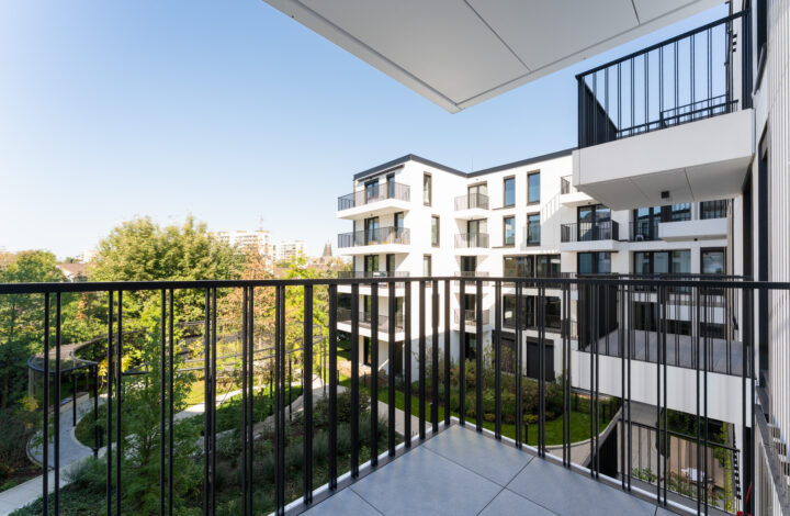 Jasny apartament z Garderobą | Młyny Mogilska