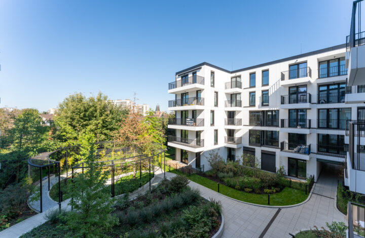 Jasny apartament z Garderobą | Młyny Mogilska