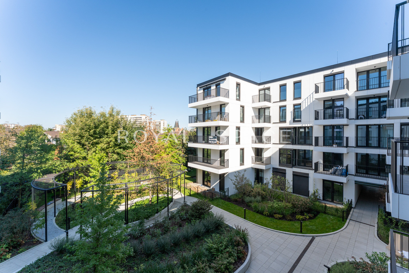 Jasny apartament z Garderobą | Młyny Mogilska