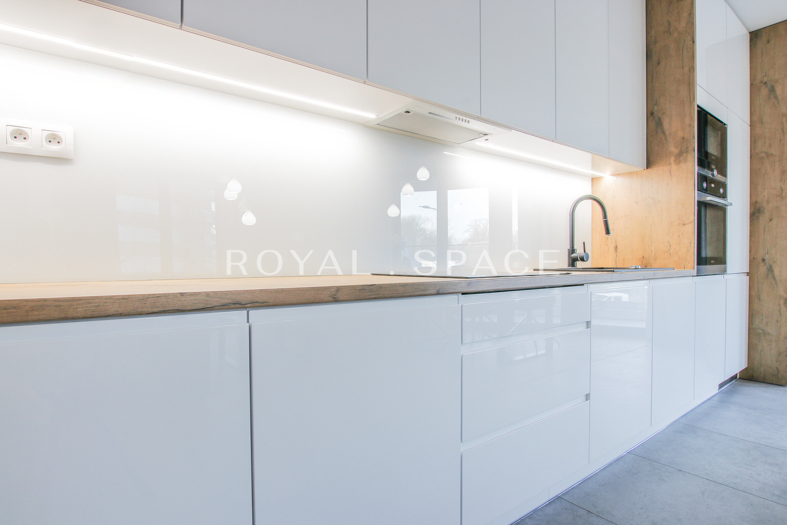 Przestronny apartament z tarasem – Wiślane Tarasy