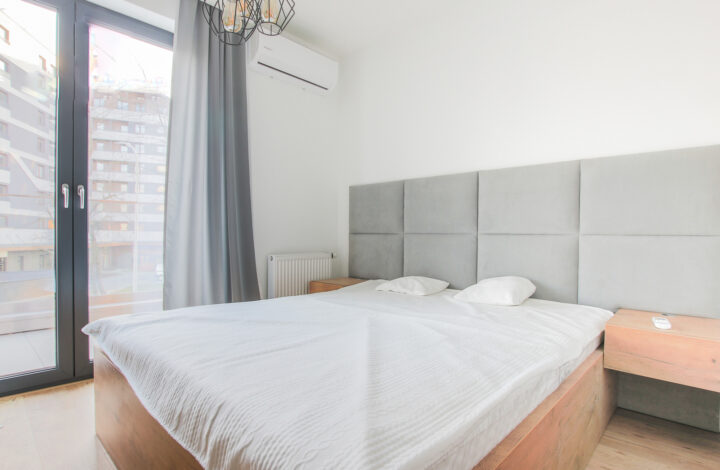 Przestronny apartament z tarasem – Wiślane Tarasy