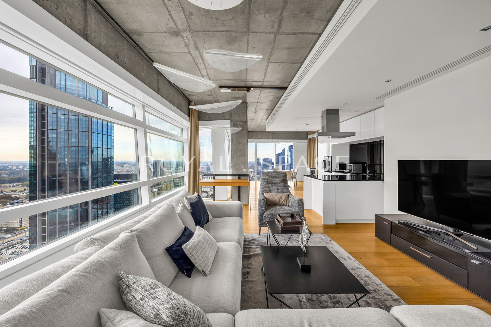 Spectacular apartment at Złota 44!