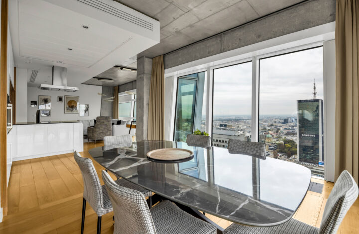 Spectacular apartment at Złota 44!