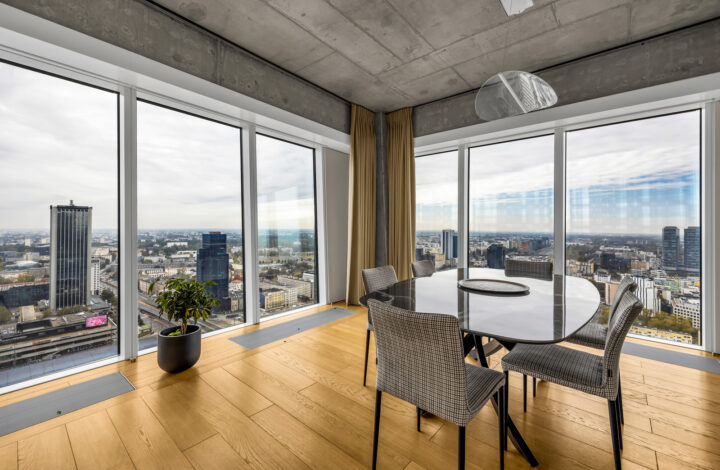 Spectacular apartment at Złota 44!