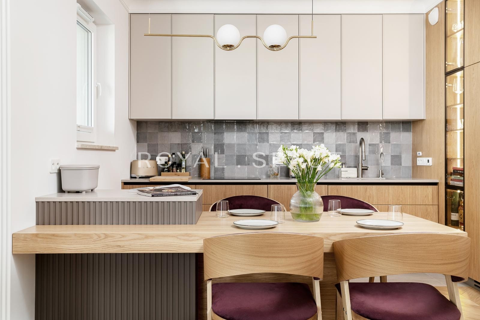 Новий апартамент із балконом | Siedmiogrodzka