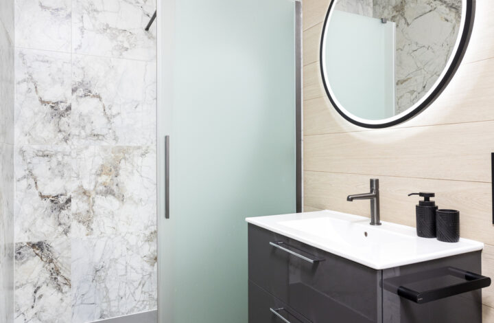 Pierwsza Dzielnica | z balkonem | 8 piętro