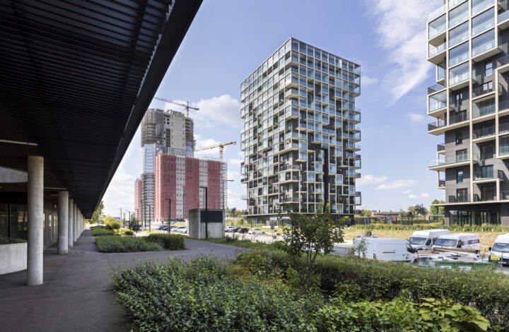 Pierwsza Dzielnica | z balkonem | 8 piętro