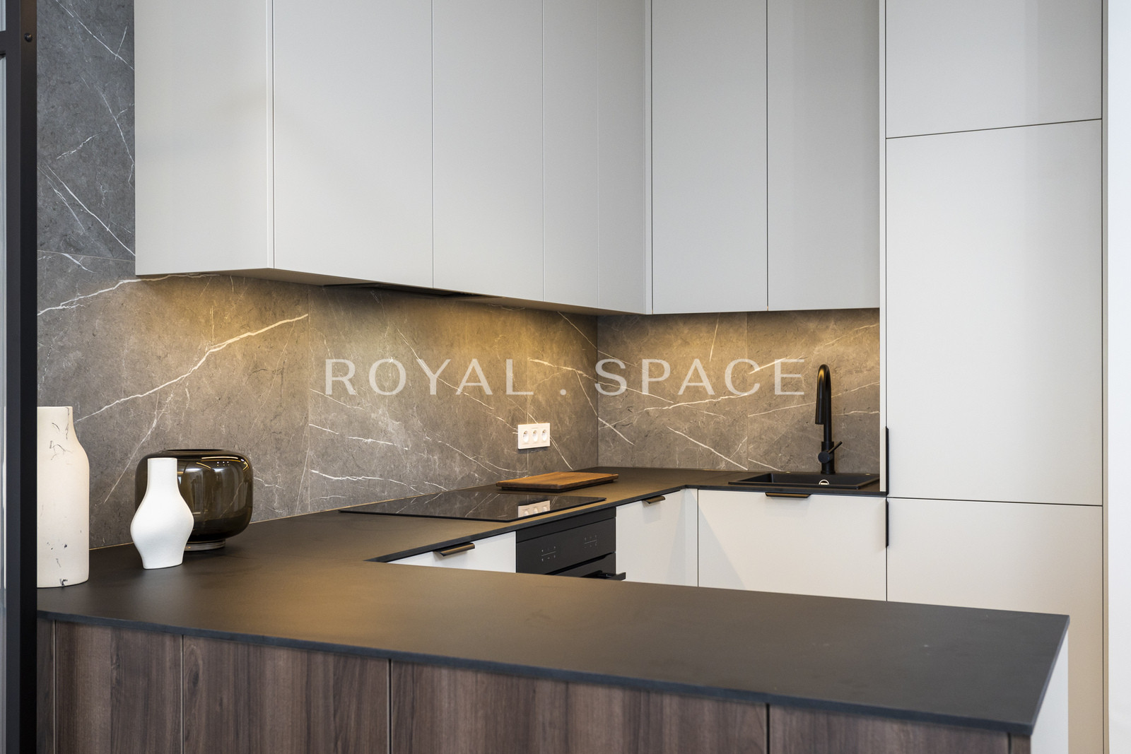 Nowy Apartament z garderobą w Noho N14