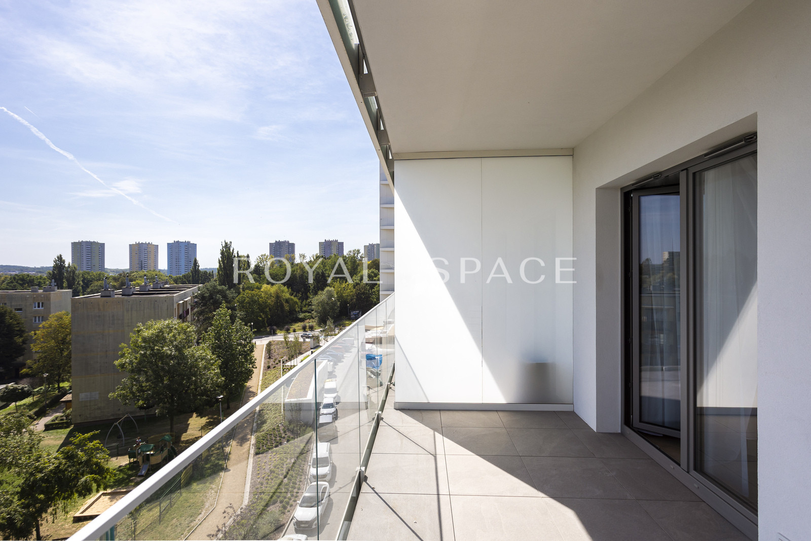 Nowy Apartament z garderobą w Noho N14
