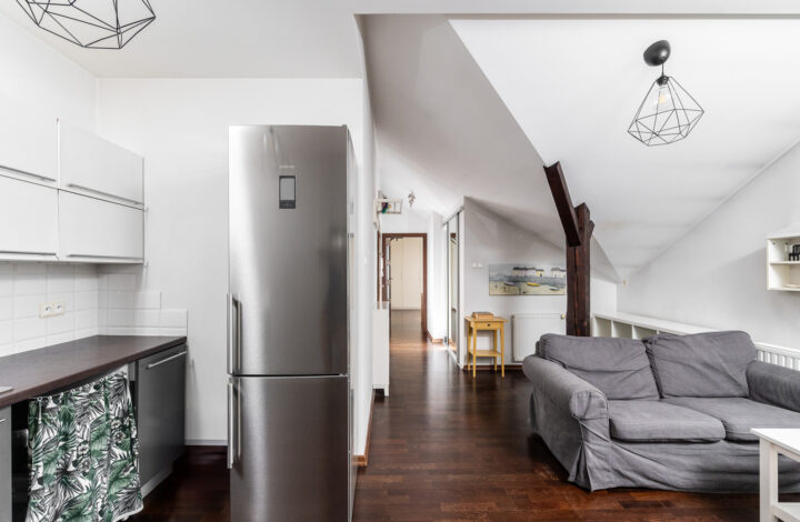 Затишна квартира з двома балконами