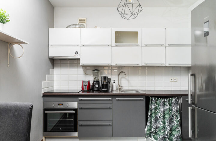 Затишна квартира з двома балконами