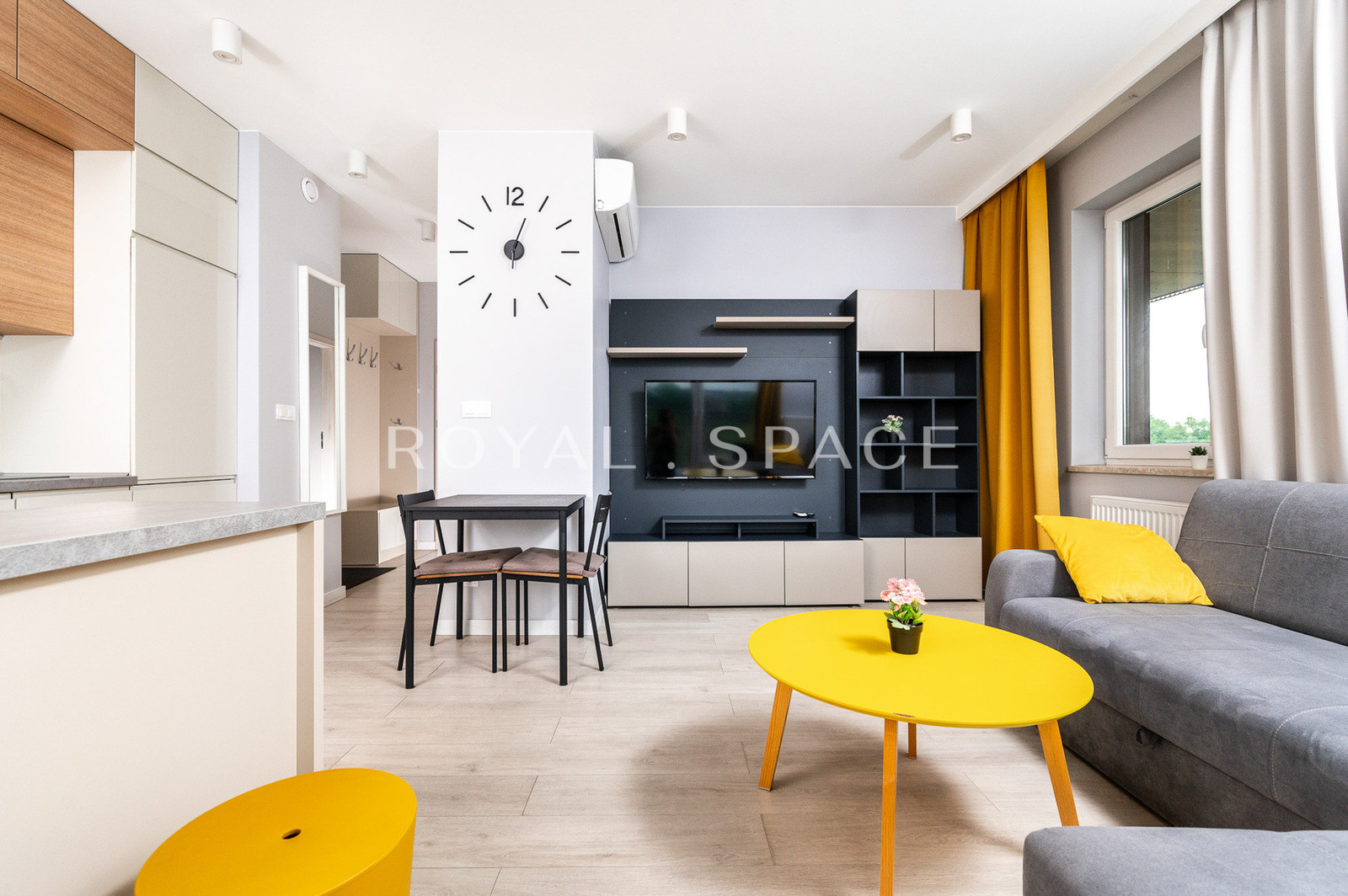 Apartment with a terrace and a view of the Vistula