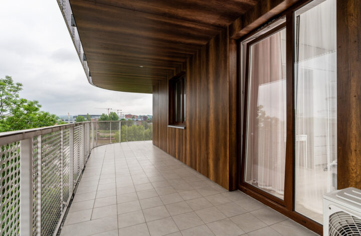 Apartment with a terrace and a view of the Vistula