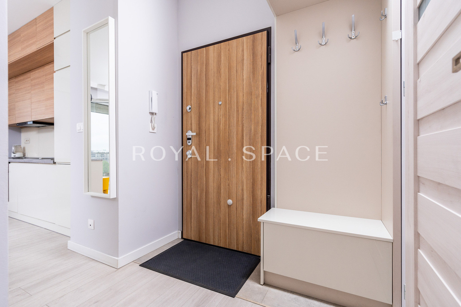 Apartment with a terrace and a view of the Vistula