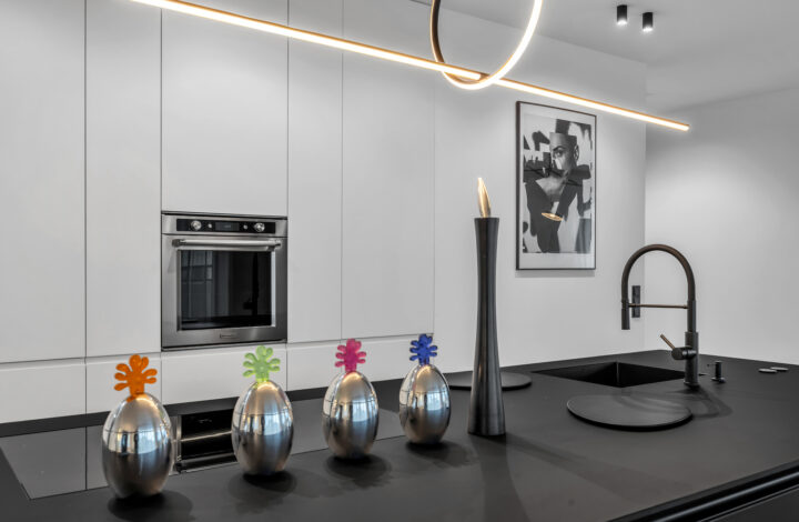 Spacious Apartment with an 18 m² Terrace