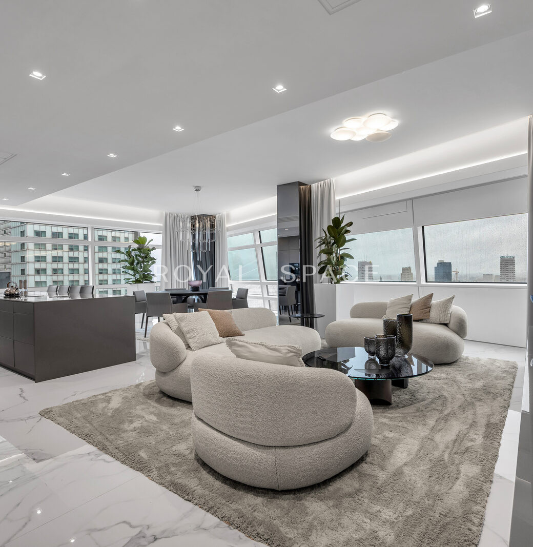 Unique Apartment at Złota 44!