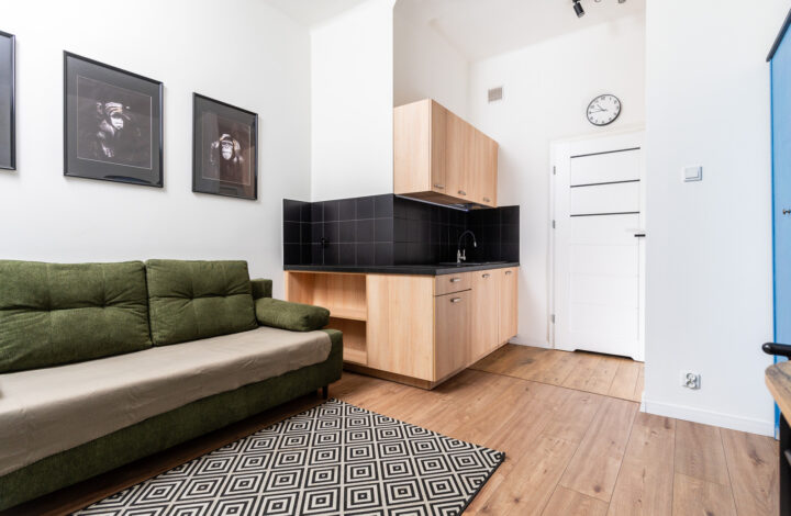 Przytulna kawalerka niedaleko ul. Lubicz