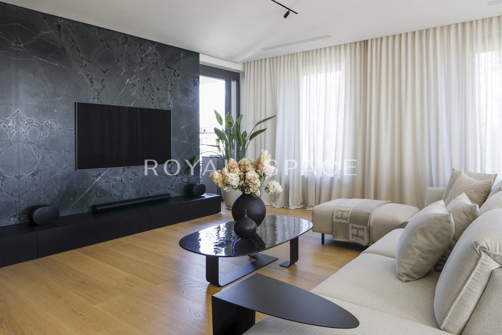 Винятковий апартамент з видом на Віслу!