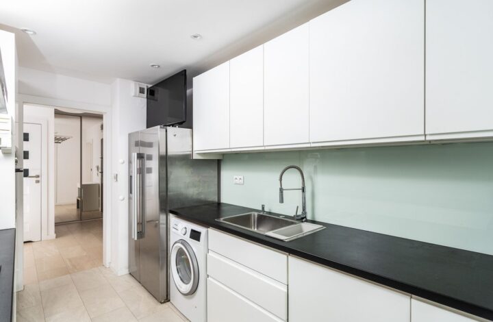 Air-conditioned apartment with a large garden