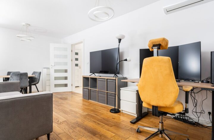 Air-conditioned apartment with a large garden