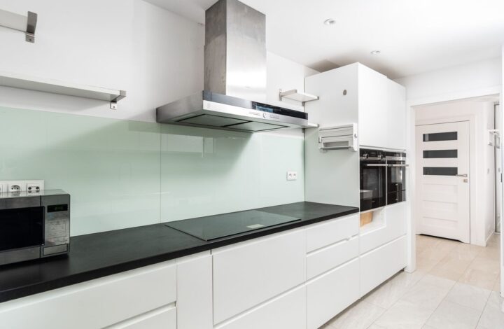 Air-conditioned apartment with a large garden