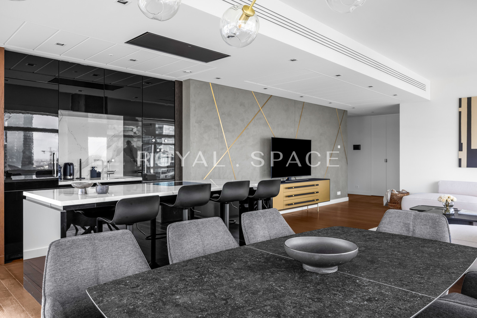 Панорамний апартамент на 23 поверсі | Złota 44