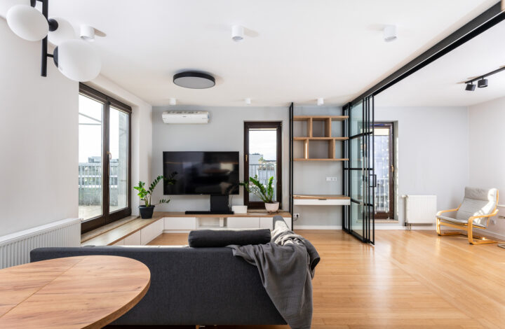 Простора квартира з терасою поблизу Багри