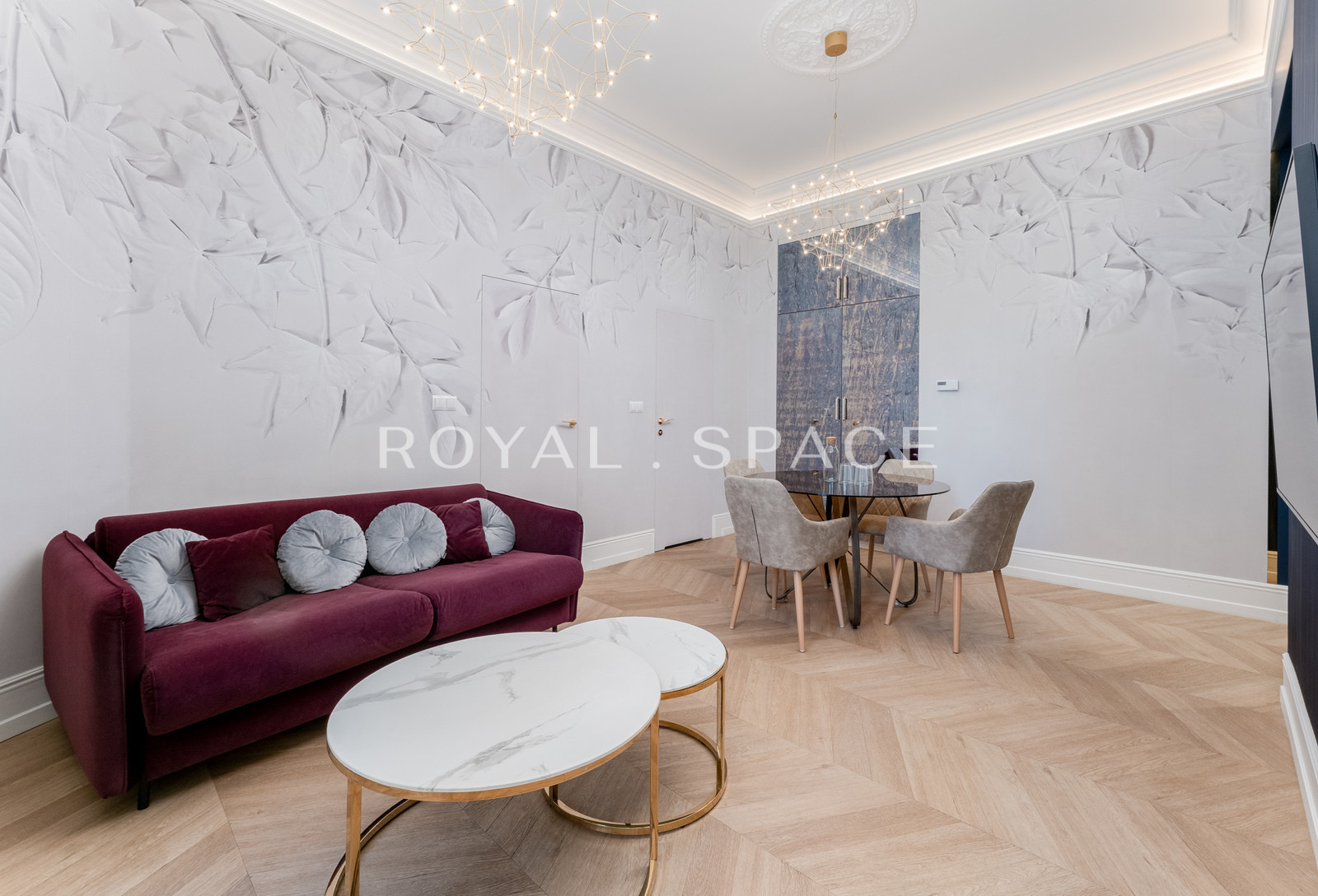 Apartament w odrestaurowanej kamienicy obok Plant!