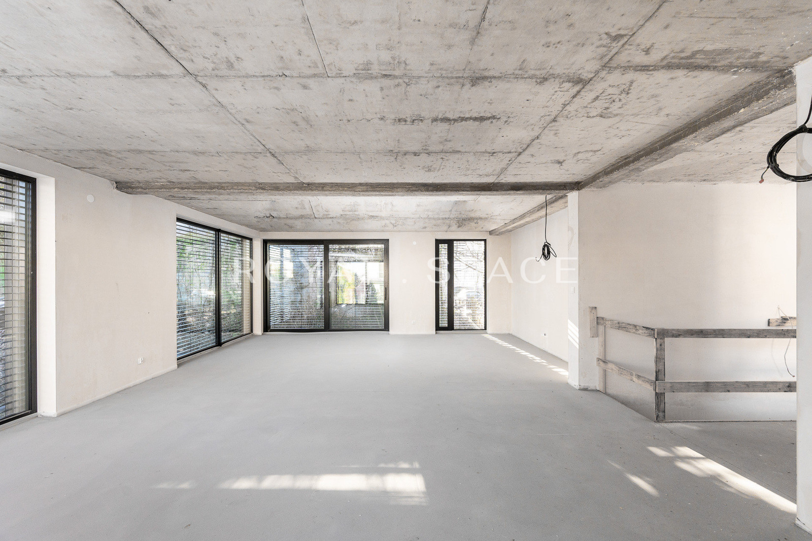 Dwupoziomowy apartament z ogrodem | 02